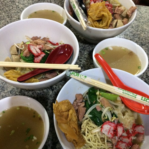 Mie Pangsit Awai Siantar 