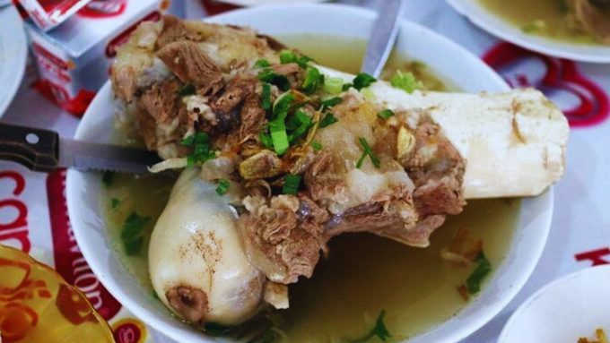 Sup daging khas Sipirok.