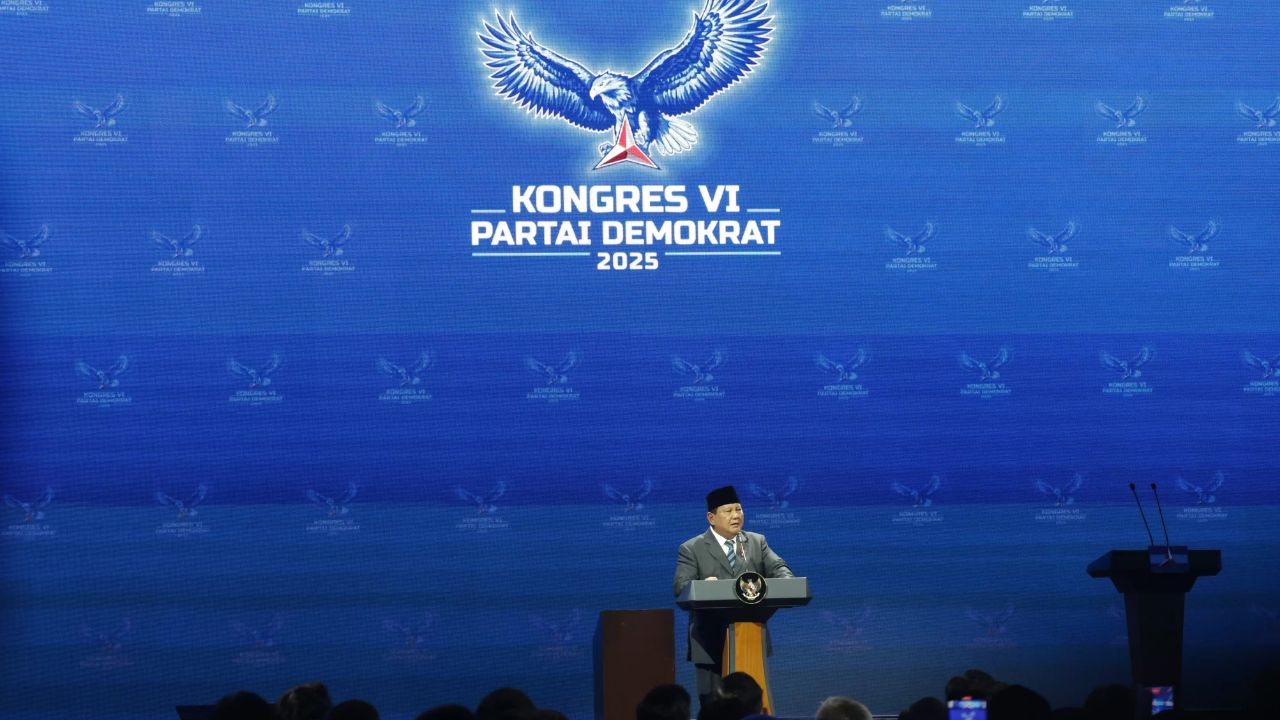Prabowo menyampaikan pidato di Kongres Partai Demokrat.