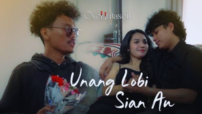 Unang Lobi Sian Au oleh Osen Hutasoit.